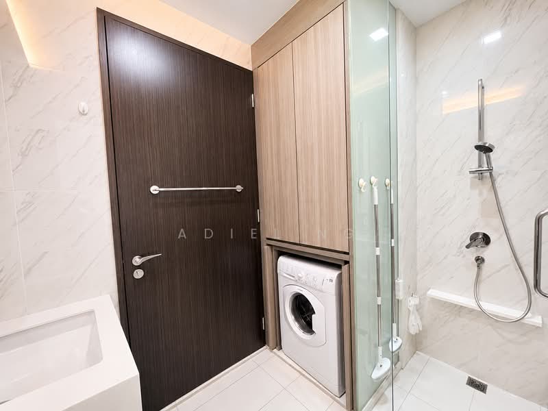 Jewel @ Buangkok, Buangkok Drive, 3 Bedrooms, 1,130 sqft, Condominium For Rent, by Adiel Ng, 500137216 - Bathroom - PropertyGuru.com.sg
