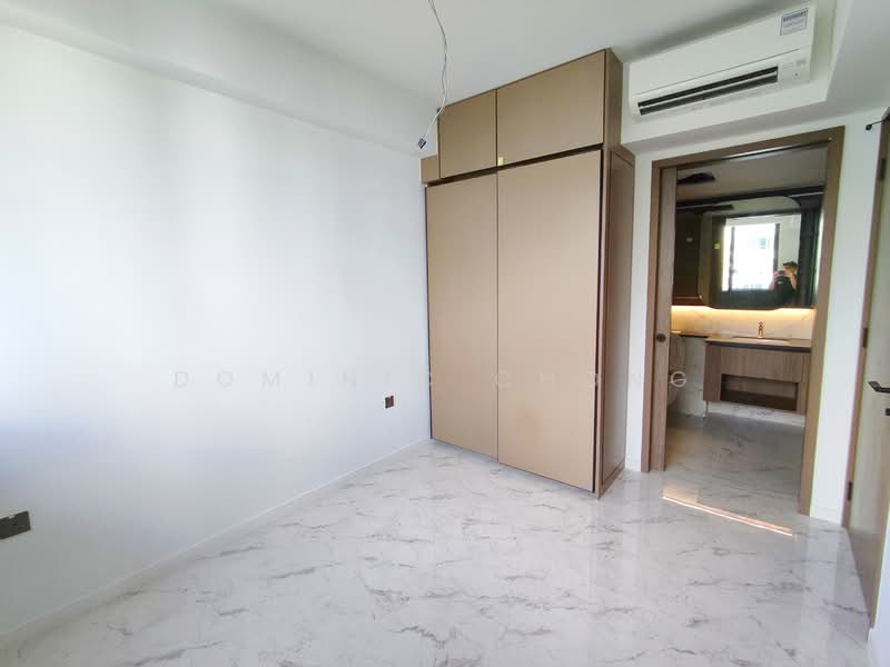 Sceneca Residence, Tanah Merah Kechil Link, 1 Bedroom, 463 sqft, Condominium For Rent, by Dominic Chong, 500137228 - wardrobe - PropertyGuru.com.sg