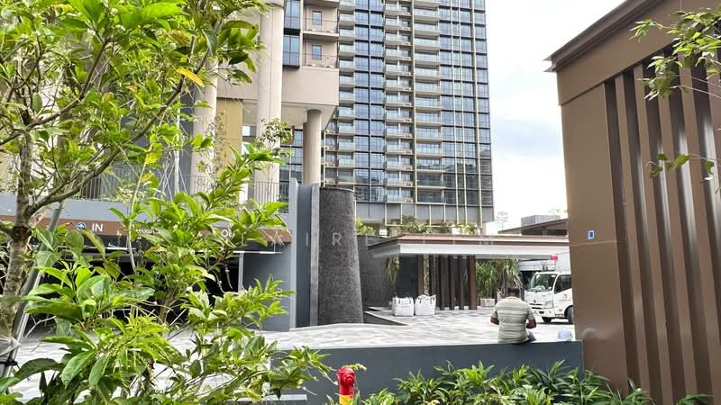 Pinetree Hill, 30 Pine Grove, 3 Bedrooms, 969 sqft, Condominium For Sale, by Claire Lim, 500137232 - Exterior - PropertyGuru.com.sg