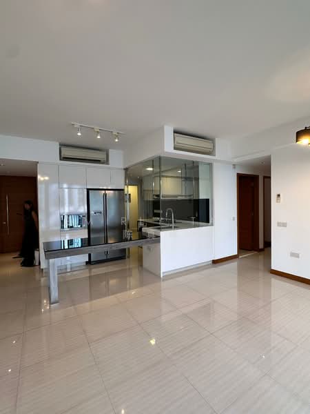 Woodhaven, 71 Woodgrove Avenue, 3 Bedrooms, 1,173 sqft, Condominium For Sale, by Emirly Tan 陈真珠, 500137236 - Kitchen - PropertyGuru.com.sg
