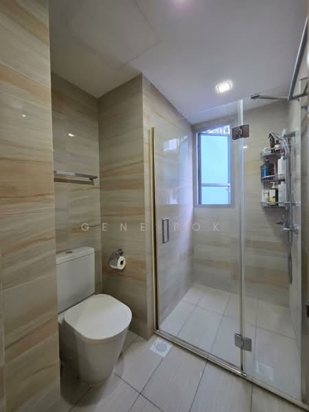 The Santorini, 31 Tampines Street 86, 3 Bedrooms, 1,108 sqft, Condominium For Sale, by Gene Pok, 500137240 - Bathroom - PropertyGuru.com.sg