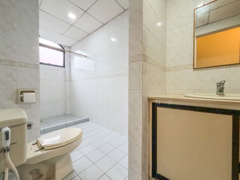 Kembangan Court, 5 Jalan Masjid, 2 Bedrooms, 893 sqft, Apartment For Rent, by Aloysius Ng, 500137250 - PropertyGuru.com.sg
