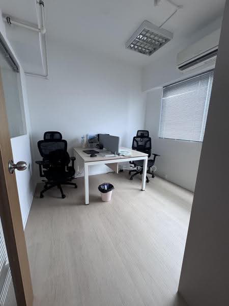 Premier @ Kaki Bukit, 8 Kaki Bukit Avenue 4, Eunos / Geylang / Paya Lebar, 3,078 sqft, Factory / Workshop (B2) For Rent, by Lili Foo, 500137253 - Mezzanine room - CommercialGuru.com.sg