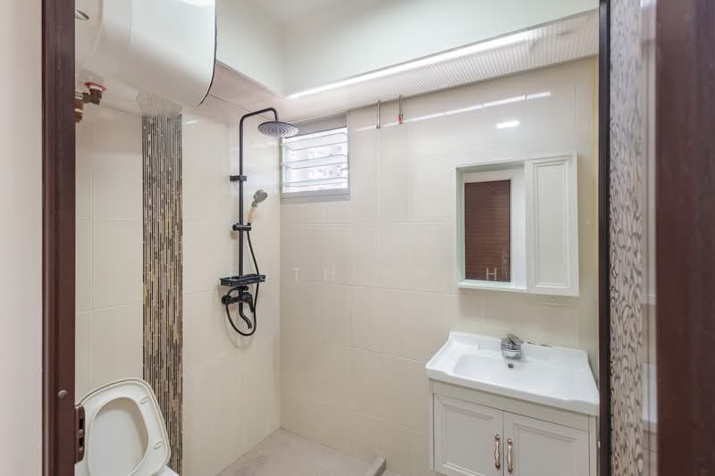 453B Fernvale Road, 453B Fernvale Road, 3 Bedrooms, 990 sqft, HDB Flat For Sale, by Sesth Shah, 500137254 - Bathroom - PropertyGuru.com.sg