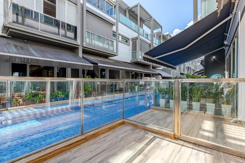 NEWest, 3 West Coast Drive, 4 Bedrooms, 2,518 sqft, Cluster House For Sale, by Terrance Wong, 500137256 - Balcony - PropertyGuru.com.sg