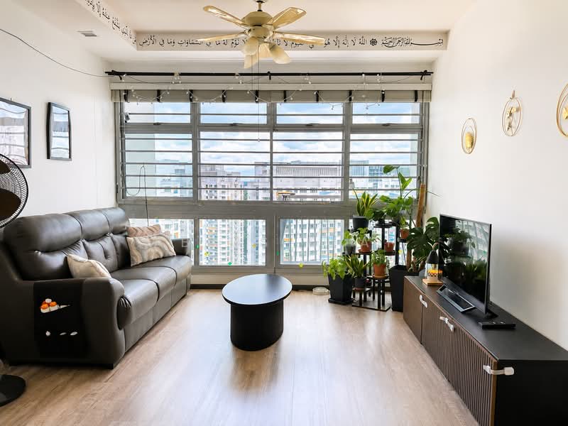445A Fernvale Road, 445A Fernvale Road, 3 Bedrooms, 1,022 sqft, HDB Flat For Sale, by Abbas Khan, 500137257 - Living Room - PropertyGuru.com.sg