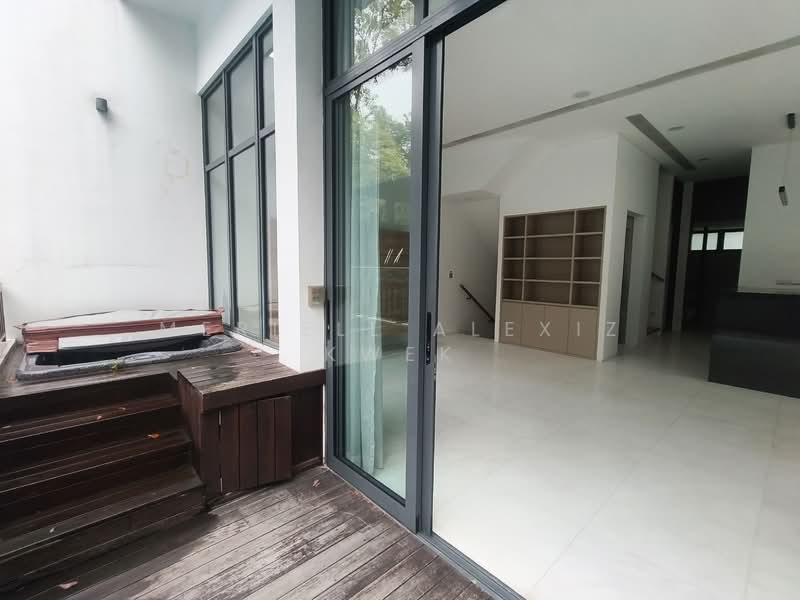 Designer Semi-Ds with lift & pool for your selection, Jalan Haji Alias, 6 Bedrooms, 3,283 sqft, Semi-Detached House For Rent, by Meriell Alexiz Kwek, 500137266 - Interior - PropertyGuru.com.sg