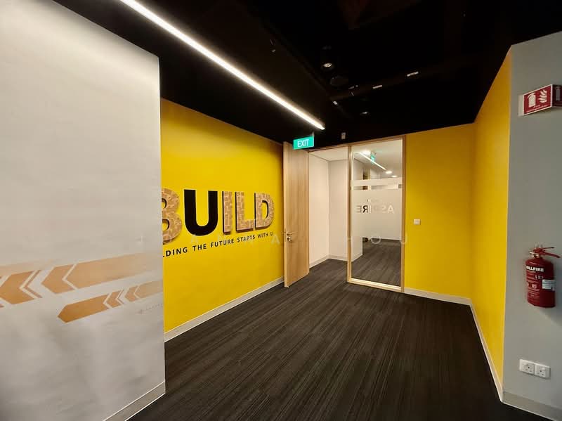 Capital Square, 23 Church Street, 30,000 sqft, Office For Rent, by Joanna Zhou, 500137268 - Corridor - CommercialGuru.com.sg