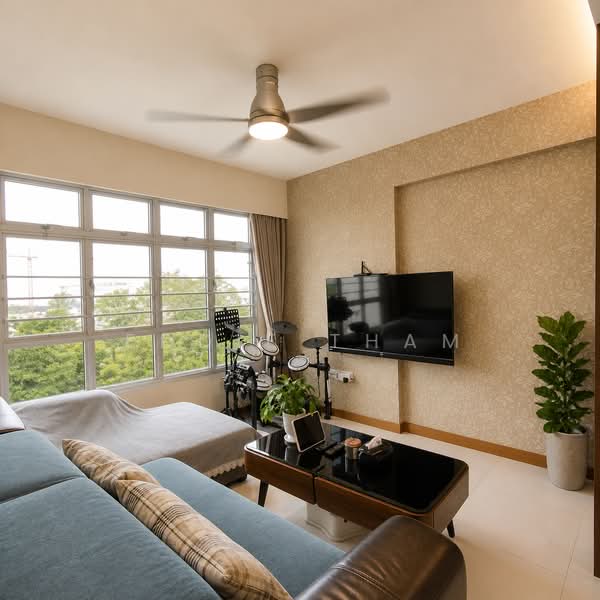 430B Yishun Avenue 11, 430B Yishun Avenue 11, 3 Bedrooms, 990 sqft, HDB Flat For Sale, by Eddie Tham, 500137301 - Living Room - PropertyGuru.com.sg