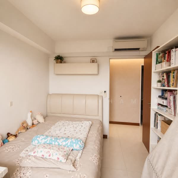 430B Yishun Avenue 11, 430B Yishun Avenue 11, 3 Bedrooms, 990 sqft, HDB Flat For Sale, by Eddie Tham, 500137301 - Bedroom - PropertyGuru.com.sg