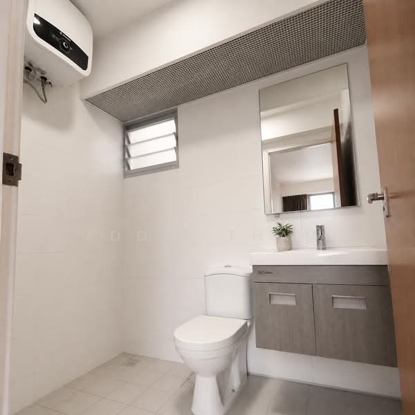 430B Yishun Avenue 11, 430B Yishun Avenue 11, 3 Bedrooms, 990 sqft, HDB Flat For Sale, by Eddie Tham, 500137301 - Master Bathroom - PropertyGuru.com.sg