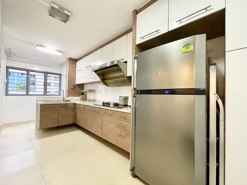 240 Yishun Ring Road, 240 Yishun Ring Road, 3 Bedrooms, 1,302 sqft, HDB Flat For Sale, by William Oo, 500137337 - Kitchen - PropertyGuru.com.sg