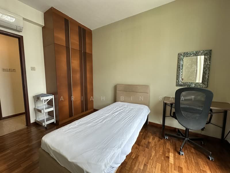 Yishun Emerald, 28 Canberra Drive, 4 Bedrooms, 1,356 sqft, Condominium For Sale, by Zakariah Bin Saat, 500137344 - Bedroom 1 - PropertyGuru.com.sg