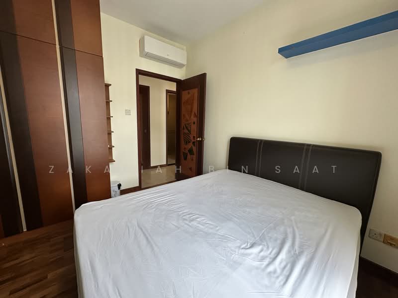 Yishun Emerald, 28 Canberra Drive, 4 Bedrooms, 1,356 sqft, Condominium For Sale, by Zakariah Bin Saat, 500137344 - Bedroom 2 - PropertyGuru.com.sg