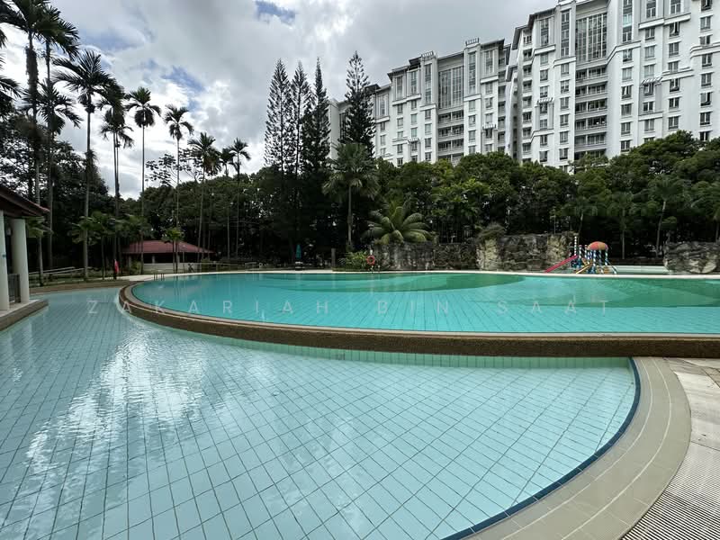 Yishun Emerald, 28 Canberra Drive, 4 Bedrooms, 1,356 sqft, Condominium For Sale, by Zakariah Bin Saat, 500137344 - Pool - PropertyGuru.com.sg