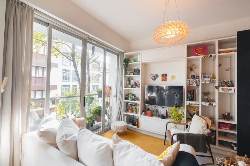 Estilo, 71 Wilkie Road, 1 Bedroom, 527 sqft, Apartment For Rent, by Cassie Long, 500137349 - Living Room - PropertyGuru.com.sg