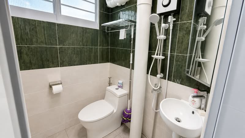 97 Geylang Bahru, 97 Geylang Bahru, Room Rental, 100 sqft, HDB Flat For Rent, by Alex Toh C W, 500137363 - Bathroom - PropertyGuru.com.sg