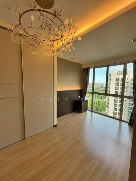 Lake Life, 4 Tao Ching Road, 3 Bedrooms, 1,119 sqft, Executive Condominium For Rent, by Tobio Sim, 500137379 - Bedroom - PropertyGuru.com.sg