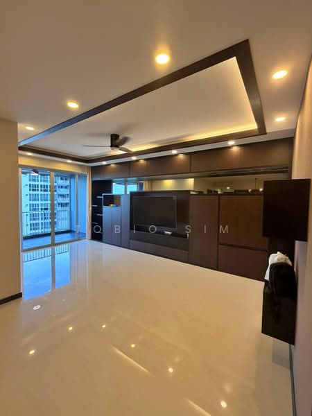 Lake Life, 4 Tao Ching Road, 3 Bedrooms, 1,119 sqft, Executive Condominium For Rent, by Tobio Sim, 500137379 - Living Room - PropertyGuru.com.sg