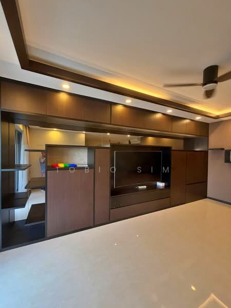 Lake Life, 4 Tao Ching Road, 3 Bedrooms, 1,119 sqft, Executive Condominium For Rent, by Tobio Sim, 500137379 - Living Room - PropertyGuru.com.sg