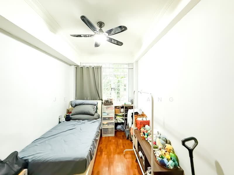 Woodgrove Condo, 12 Woodgrove Drive, 3 Bedrooms, 1,185 sqft, Condominium For Rent, by Jermaine Ang, 500137395 - Bedroom - PropertyGuru.com.sg