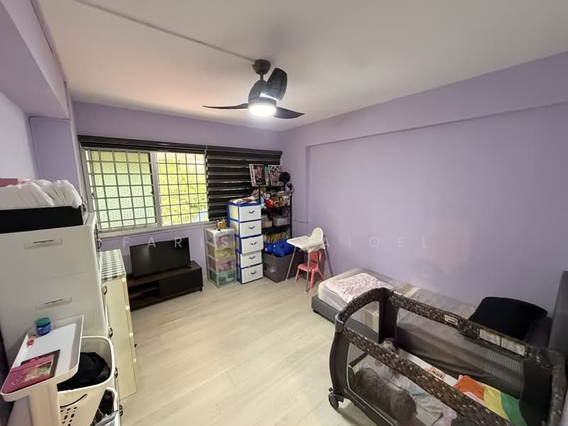 716 Jurong West Street 71, 716 Jurong West Street 71, 3 Bedrooms, 1,194 sqft, HDB Flat For Sale, by Fariss Haiqel, 500137396 - Bedroom - PropertyGuru.com.sg