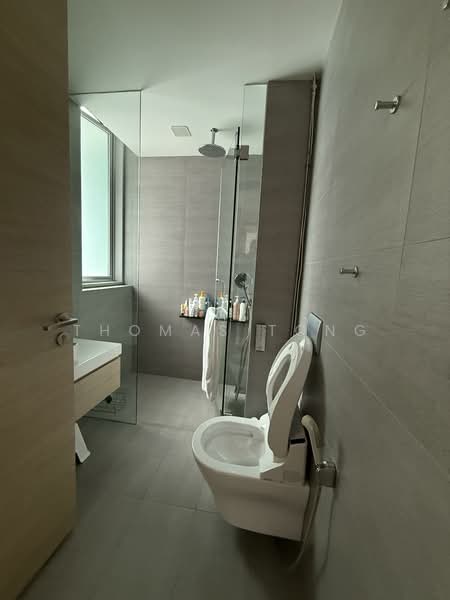 Sennett Residence, 31 Pheng Geck Avenue, 2 Bedrooms, 829 sqft, Condominium For Sale, by Thomas Tong, 500137418 - Bathroom - PropertyGuru.com.sg