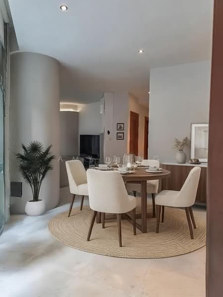 The Edge on Cairnhill, 130 Cairnhill Road, 4 Bedrooms, 2,131 sqft, Condominium For Sale, by Amy Zeng 房姐姐, 500137424 - Dining Room - PropertyGuru.com.sg