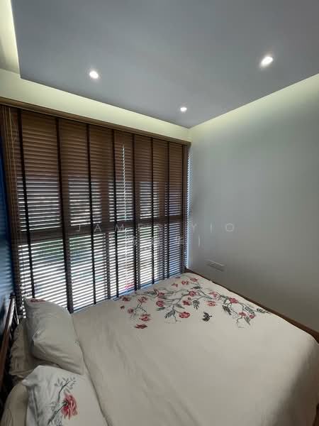 Midwood, 8 Hillview Rise, 3 Bedrooms, 904 sqft, Condominium For Sale, by James Yio (杨瑞华), 500137435 - Bedroom - PropertyGuru.com.sg