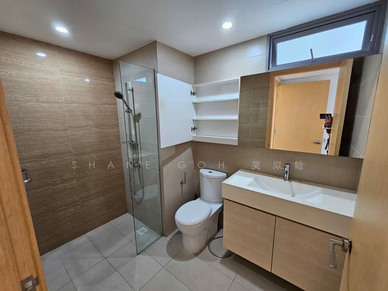 A Treasure Trove, 52 Punggol Walk, 2 Bedrooms, 775 sqft, Condominium For Rent, by Shane Goh 吴泤鋡, 500137449 - Bathroom - PropertyGuru.com.sg