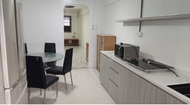 306 Clementi Avenue 4, 306 Clementi Avenue 4, 2 Bedrooms, 721 sqft, HDB Flat For Rent, by Teck Kee Henry Yeo, 500137450 - Kitchen - PropertyGuru.com.sg