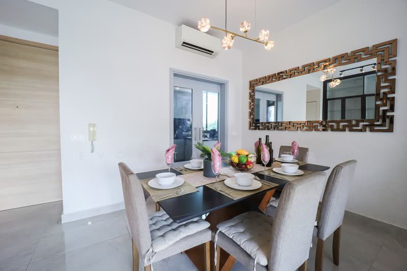 Varsity Park Condominium, 34 West Coast Road, 3 Bedrooms, 2,013 sqft, Condominium For Sale, by Evon Tan  陈玉凤, 500137454 - Dining Room - PropertyGuru.com.sg