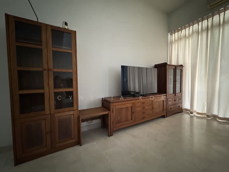 Luxus Hills, Seletar Green Walk, 5 Bedrooms, 3,606 sqft, Terraced House For Rent, by Cynthia Kor, 500137456 - Living Room - PropertyGuru.com.sg