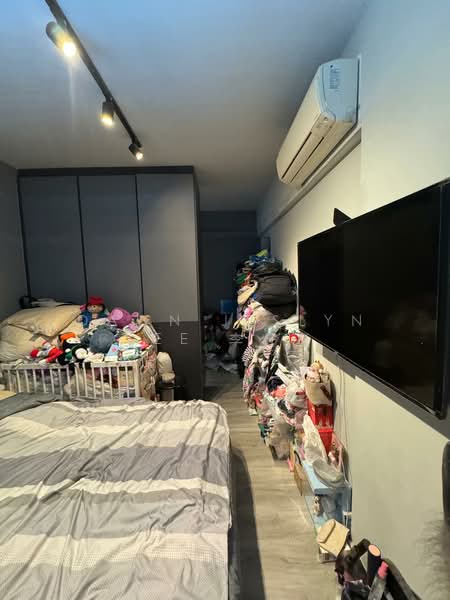 93A Telok Blangah Street 31, 93A Telok Blangah Street 31, 3 Bedrooms, 1,001 sqft, HDB Flat For Sale, by Dawn Jeslyn Lee 李籽嬴, 500137463 - Bedroom - PropertyGuru.com.sg