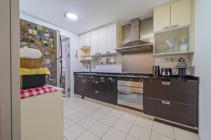 The Linear, 880 Upper Bukit Timah Road, 3 Bedrooms, 1,313 sqft, Apartment For Sale, by Sheminn Ooi, 500137464 - Kitchen - PropertyGuru.com.sg