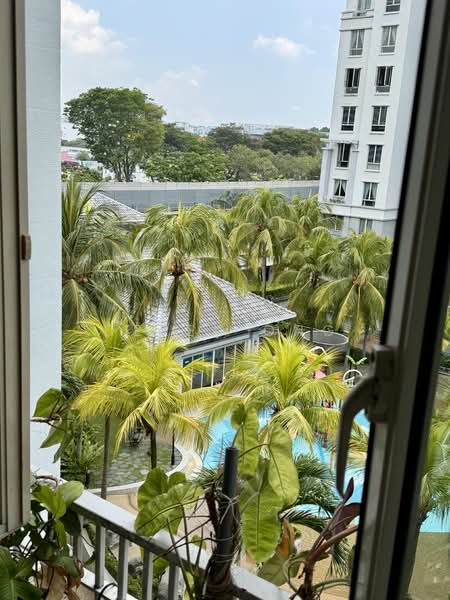 Yishun Sapphire, 40 Canberra Drive, 4 Bedrooms, 1,410 sqft, Condominium For Sale, by Derek Ong, 500137466 - Exterior - PropertyGuru.com.sg