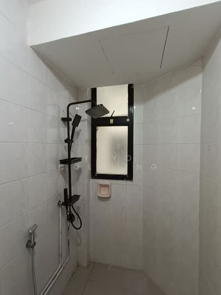 The Morningside, 1 Jalan Kuala, Room Rental, 150 sqft, Condominium For Rent, by Kingston, 500137483 - Bathroom - PropertyGuru.com.sg