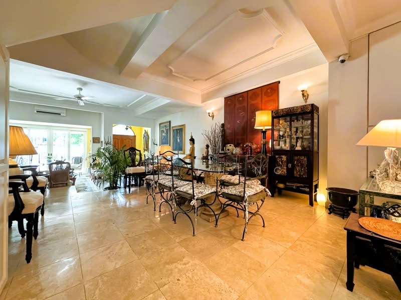Timeless Oriental Colonial Luxury House At Coronation Road West Vicinity, Coronation Road West / Jalan Haji Alias / Lim Tai See, 4 Bedrooms, 4,000 sqft, Terraced House For Sale, by Andy Cheng, 500137497 - Dining Room - PropertyGuru.com.sg