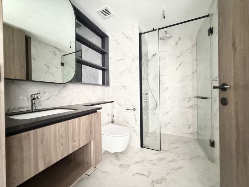Sceneca Residence, Tanah Merah Kechil Link, 1 Bedroom, 463 sqft, Condominium For Rent, by Isaac Ng, 500137498 - Bathroom - PropertyGuru.com.sg