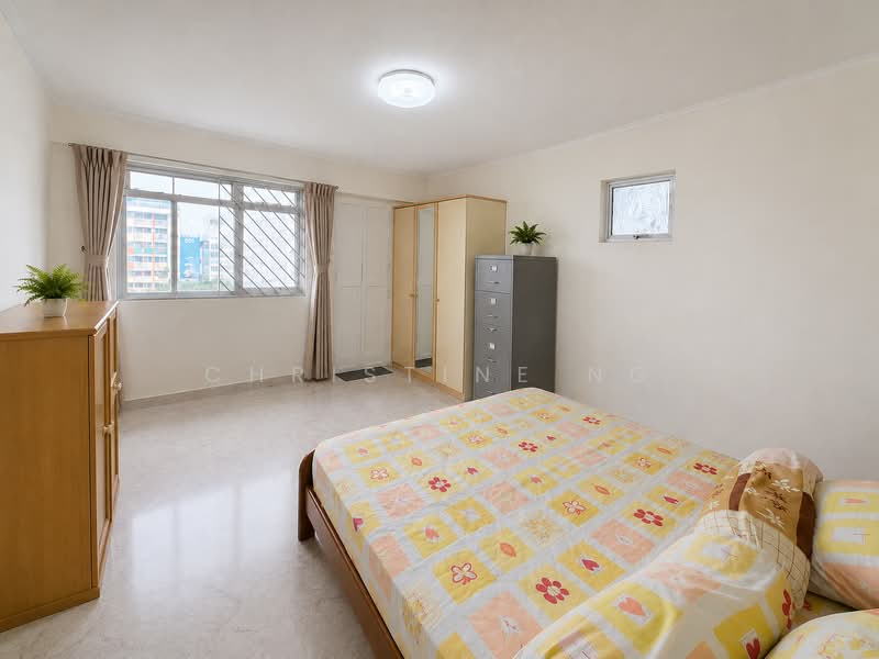805 Yishun Ring Road, 805 Yishun Ring Road, 3 Bedrooms, 1,313 sqft, HDB Flat For Sale, by Christine Ng, 500137501 - Master Bedroom - PropertyGuru.com.sg