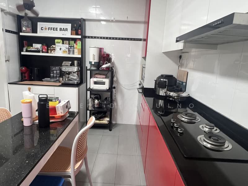 359 Yishun Ring Road, 359 Yishun Ring Road, 4 Bedrooms, 1,561 sqft, HDB Flat For Sale, by Ethel Dioquino, 500137503 - Kitchen - PropertyGuru.com.sg