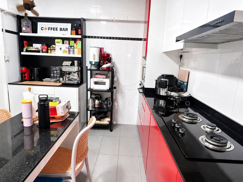 359 Yishun Ring Road, 359 Yishun Ring Road, 4 Bedrooms, 1,561 sqft, HDB Flat For Sale, by Ethel Dioquino, 500137503 - Kitchen - PropertyGuru.com.sg