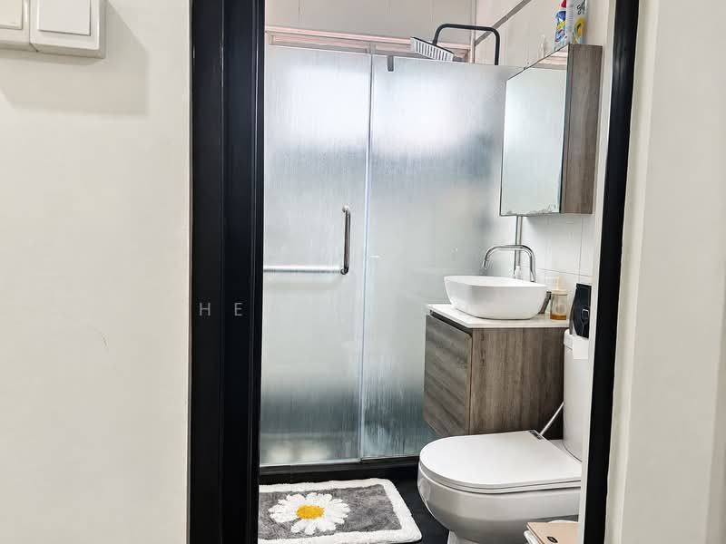 359 Yishun Ring Road, 359 Yishun Ring Road, 4 Bedrooms, 1,561 sqft, HDB Flat For Sale, by Ethel Dioquino, 500137503 - Common Bathroom - PropertyGuru.com.sg