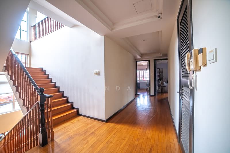 Frankel Estate, Siglap View, 6 Bedrooms, 7,815 sqft, Detached House For Sale, by Yolanda Yu, 500137513 - Corridor - PropertyGuru.com.sg