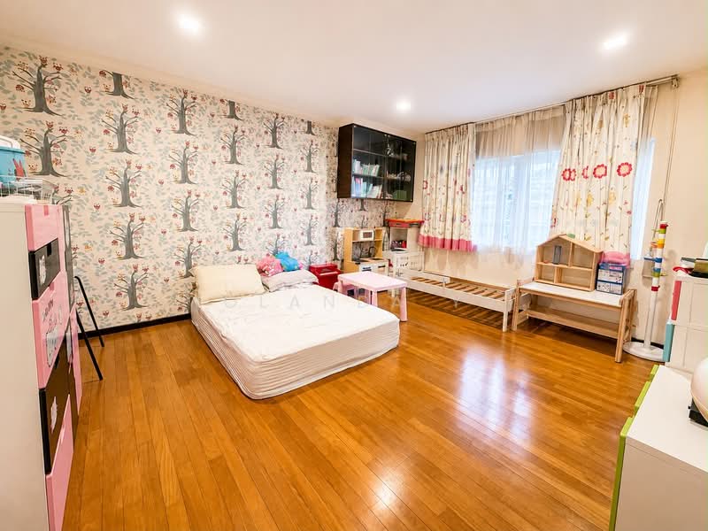 Frankel Estate, Siglap View, 6 Bedrooms, 7,815 sqft, Detached House For Sale, by Yolanda Yu, 500137513 - Bedroom - PropertyGuru.com.sg