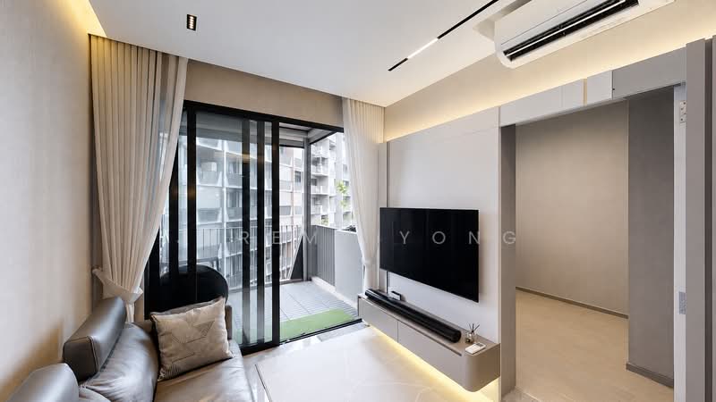 The Garden Residences, 7 Serangoon North View, 2 Bedrooms, 689 sqft, Condominium For Sale, by Jeremy Yong, 500137529 - Living Room - PropertyGuru.com.sg