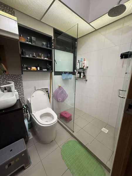 118A Alkaff Crescent, 118A Alkaff Crescent, 3 Bedrooms, 1,001 sqft, HDB Flat For Sale, by Yeo Tong Boon, 500137536 - Bathroom - PropertyGuru.com.sg