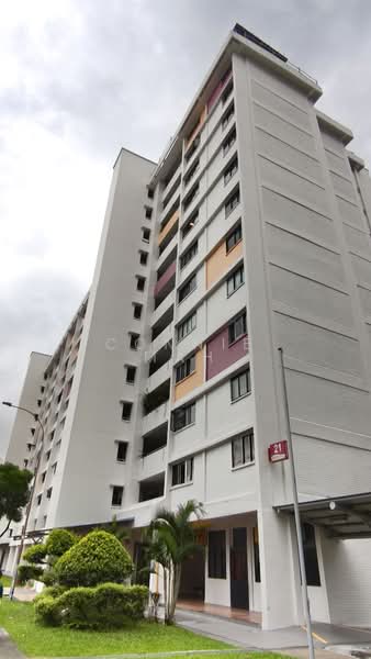 21 Hougang Avenue 3, 21 Hougang Avenue 3, 2 Bedrooms, 785 sqft, HDB Flat For Sale, by Connie Mah, 500137538 - Exterior - PropertyGuru.com.sg