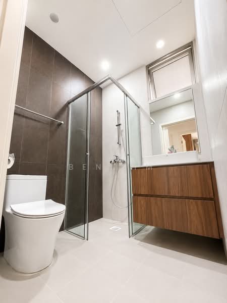 Blu Coral Condo, 127 Lorong L Telok Kurau, 3 Bedrooms, 1,141 sqft, Condominium For Sale, by Ben Lim, 500137545 - Bathroom - PropertyGuru.com.sg