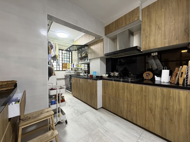 13 Upper Boon Keng Road, 13 Upper Boon Keng Road, 4 Bedrooms, 1,324 sqft, HDB Flat For Sale, by Eugene Lee, 500137547 - Kitchen - PropertyGuru.com.sg